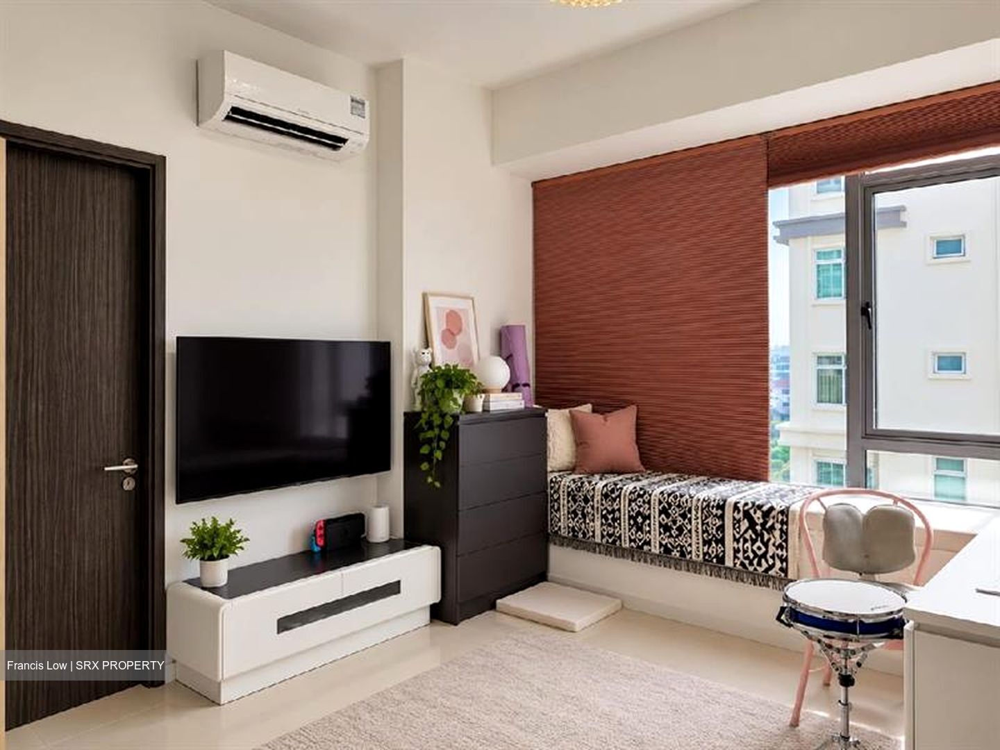 The Silver Fir (D15), Apartment #614682561